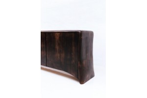 <a href="https://www.galeriegosserez.com/artistes/loellmann-valentin.html">Valentin Loellmann </a> - Patinated Brass - Sideboard 